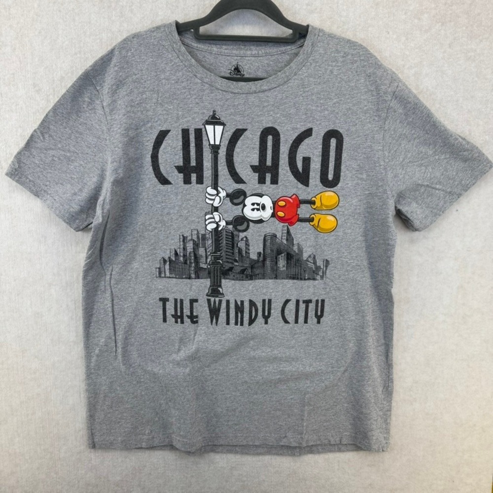 Disney Mickey Mouse Mens L Chicago The Windy City Graphic T Shirt Gray